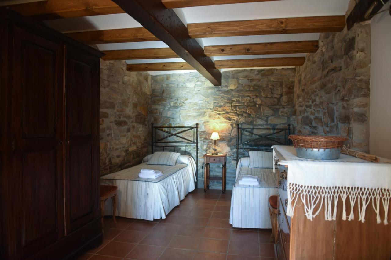 里波尔 Turisme Rural Mas Isoles旅馆 外观 照片