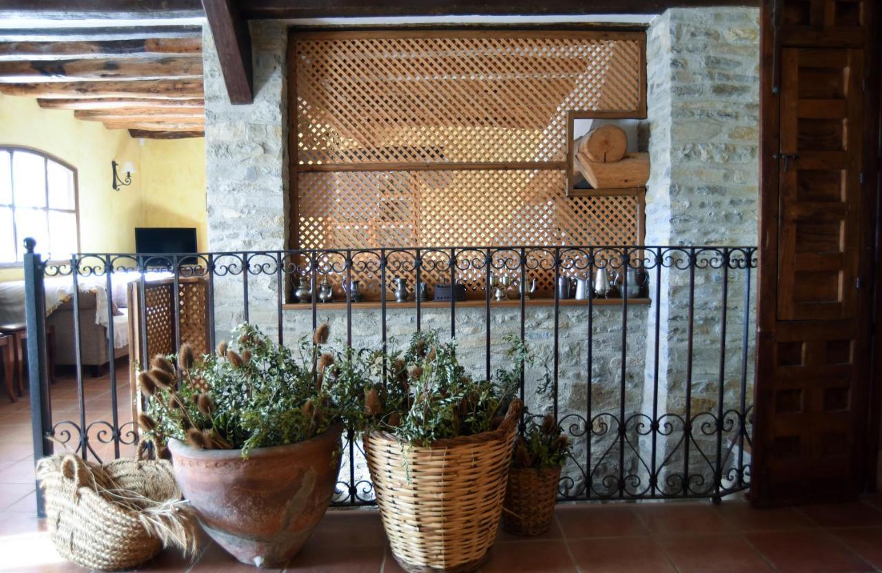 里波尔 Turisme Rural Mas Isoles旅馆 外观 照片